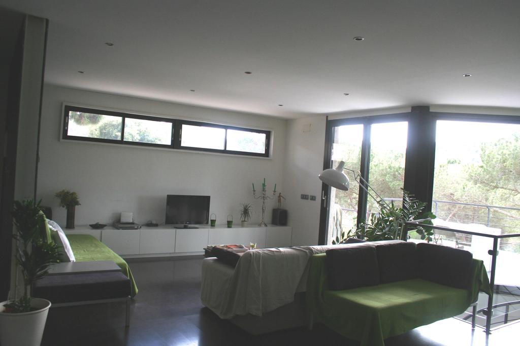 Casa Ceca De La Playa Y Barcelona, Con Piscina Climatizada Y Jacuzzi Villa Vallromanes Room photo